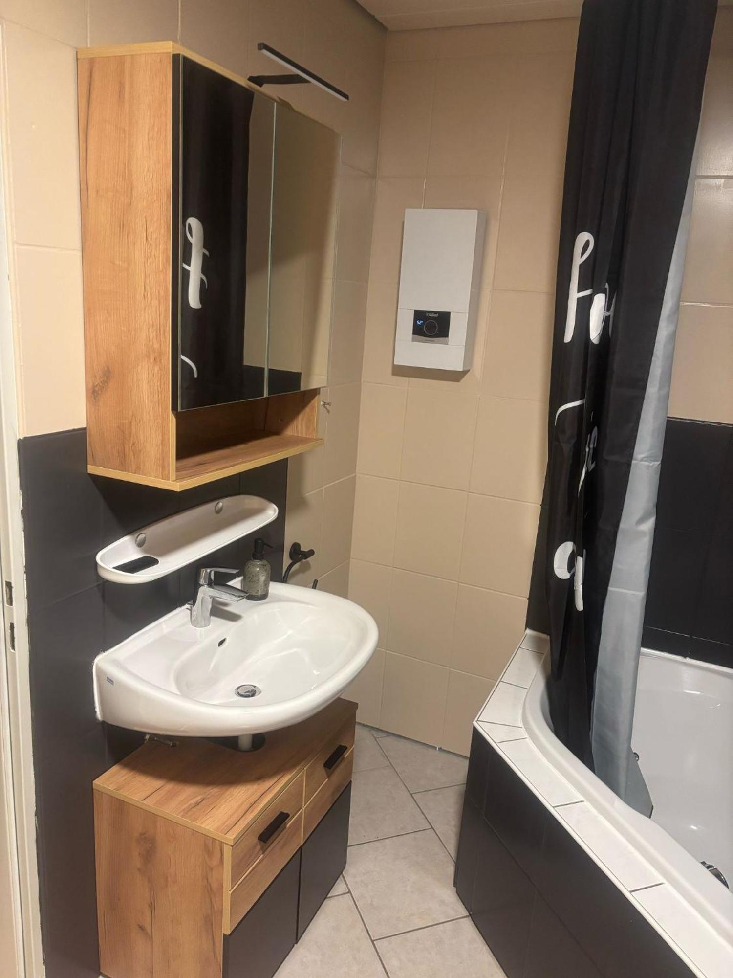 Ferienwohnung Klosterblick Bastheim Buitenkant foto